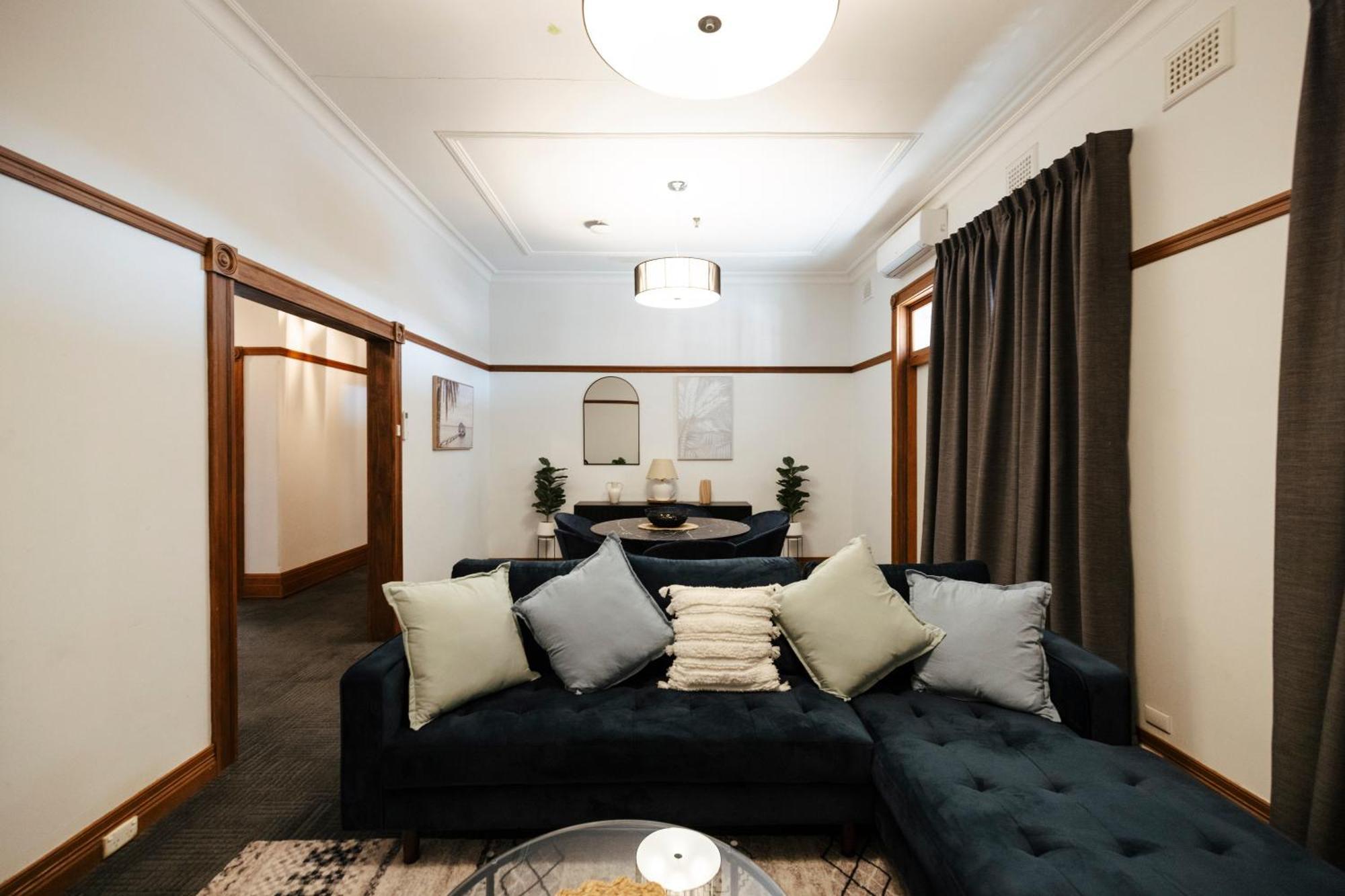 Guildford Hotel Luaran gambar