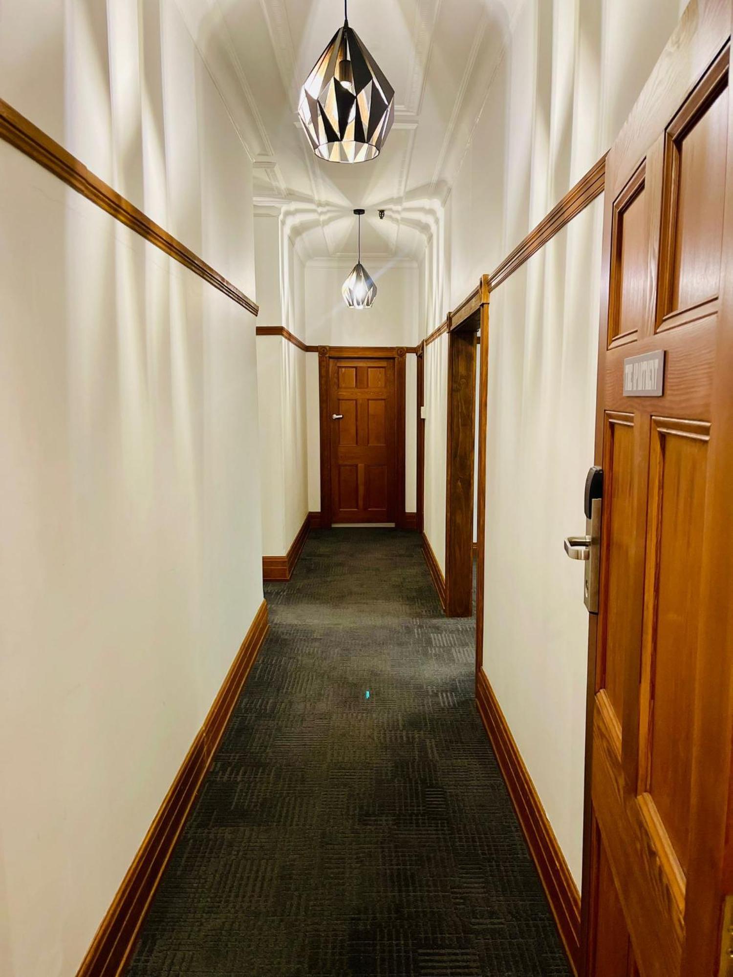 Guildford Hotel Luaran gambar