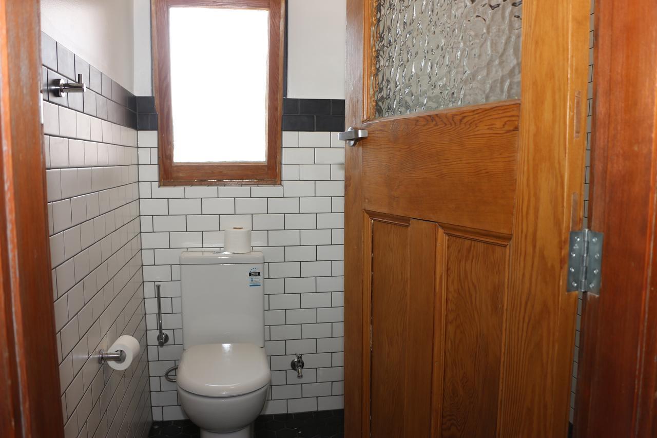 Guildford Hotel Luaran gambar
